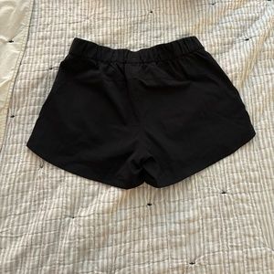 Lululemon Stroll at Sundown Mid-Rise Short 3" Black